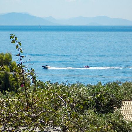 Manto On The Beach Apartments Barbati Zewnętrze zdjęcie