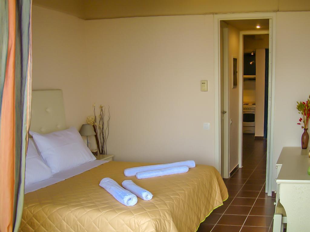 Manto On The Beach Apartments Barbati Zewnętrze zdjęcie