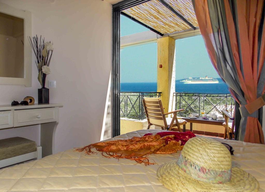 Manto On The Beach Apartments Barbati Zewnętrze zdjęcie